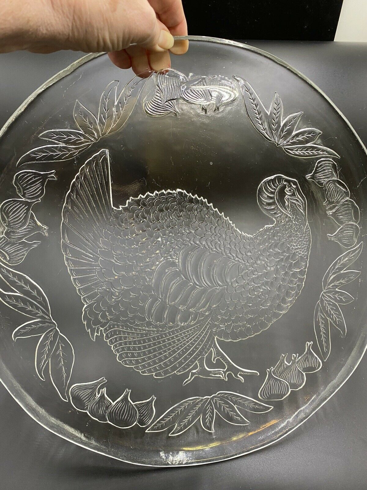 IVV Mouth Blown Glass Embossed Turkey Platter Italy
